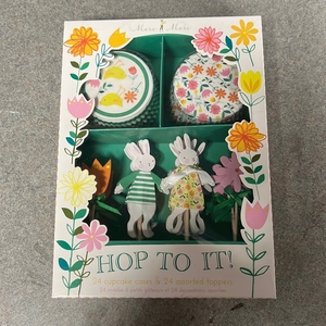 Meri‎ Meri Easter cupcake Liners and toppers